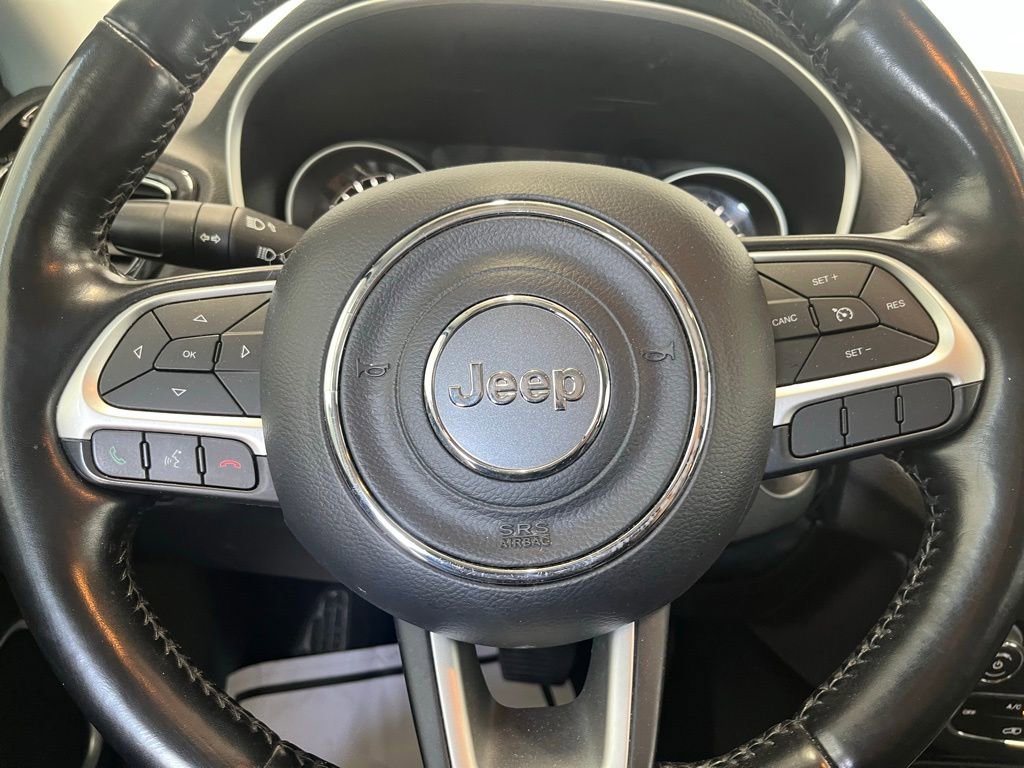 Used 2021 Jeep Compass Latitude image 21