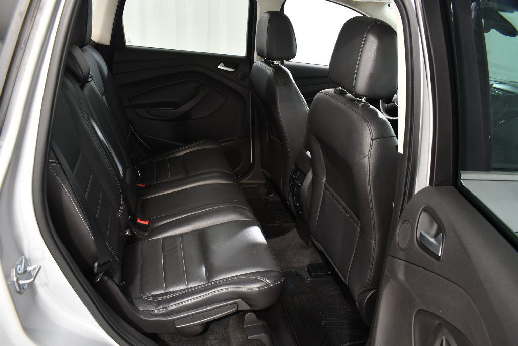 Used 2016 Ford Escape Titanium AWD/4WD image 19