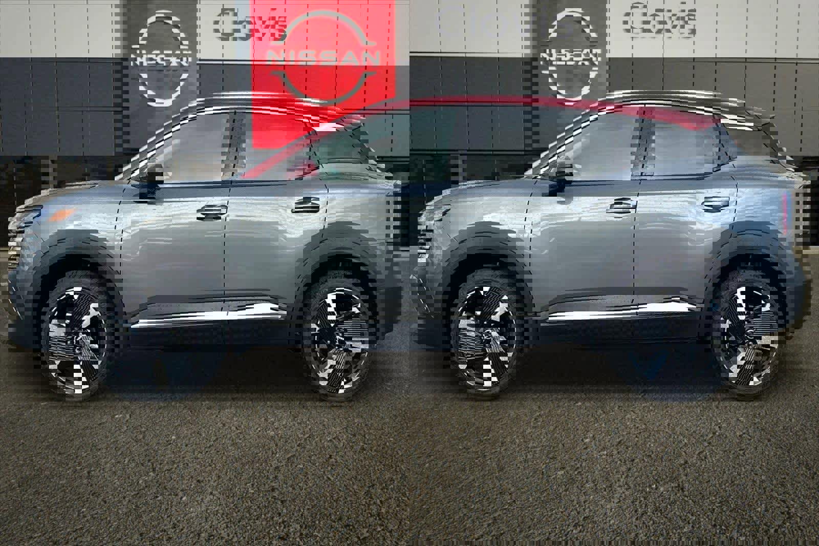 New 2026 Nissan Kicks SR w/ Cold Weather Package image 6