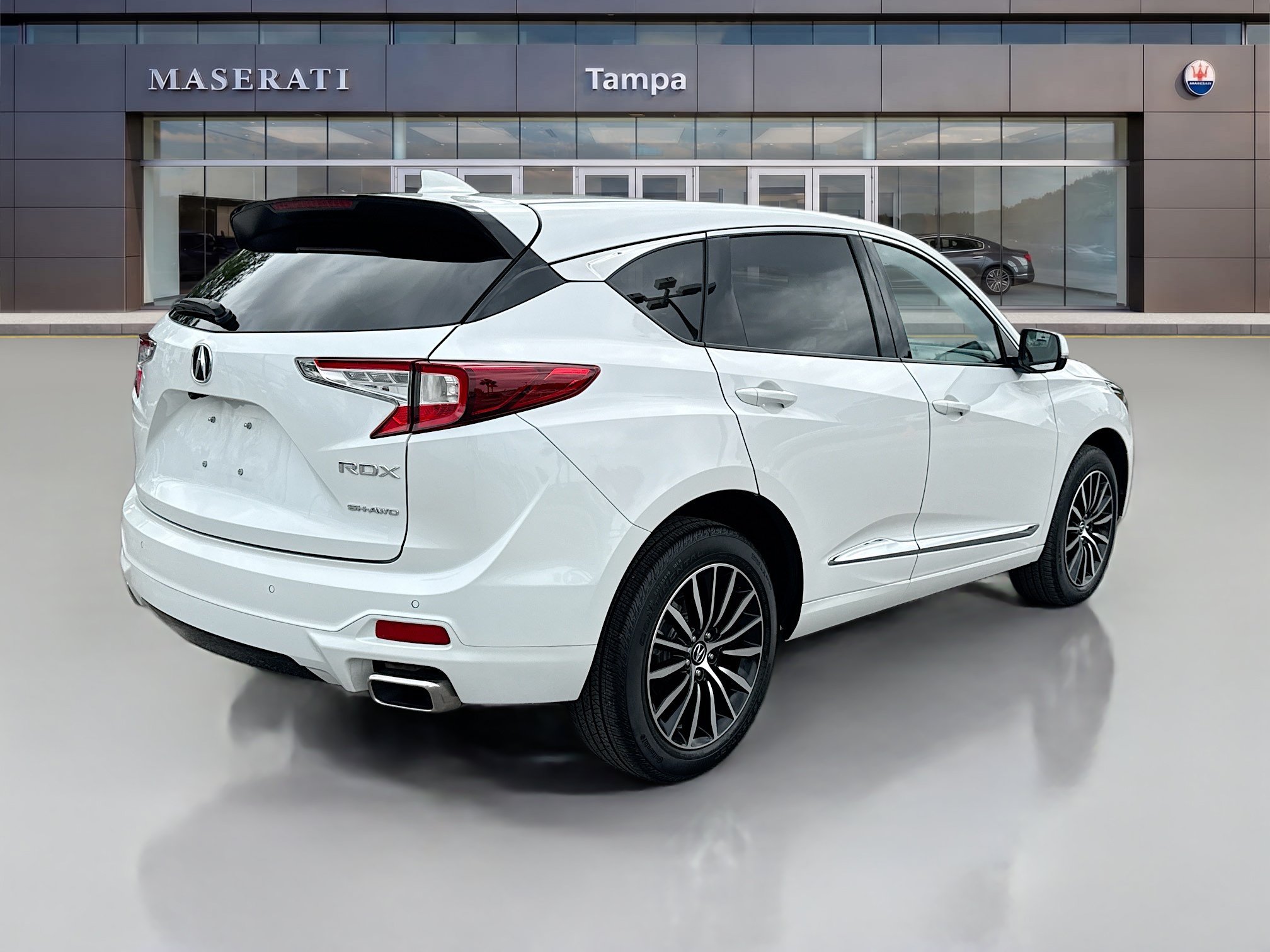Used 2025 Acura RDX SH-AWD w/ Advance Package image 3