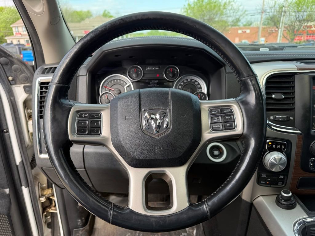 Used 2017 RAM 1500 Laramie w/ Convenience Group AWD/4WD image 15