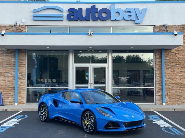 Used 2025 Lotus Emira RWD image 7