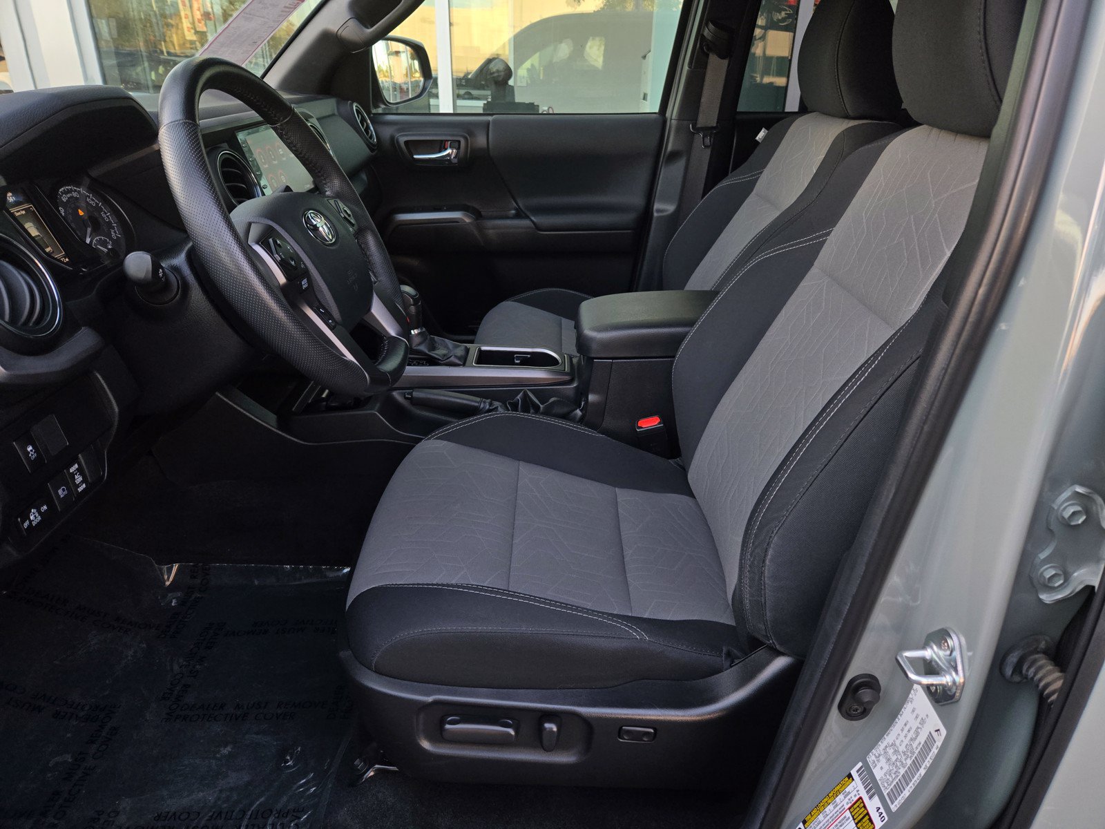 Certified 2023 Toyota Tacoma TRD Off-Road AWD/4WD image 16