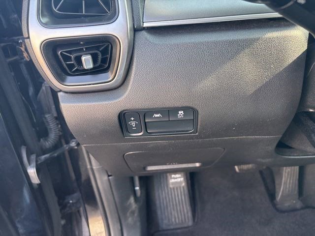 Used 2021 Kia Sorento LX image 19