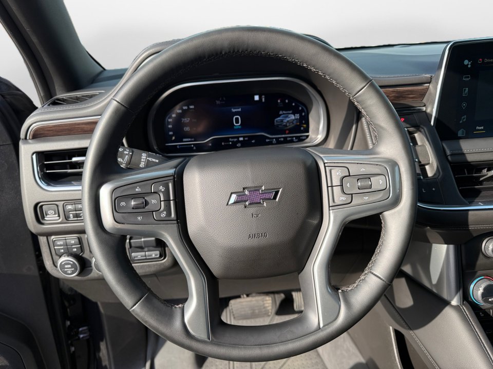 Used 2023 Chevrolet Tahoe Z71 w/ Off-Road Capability Package image 10