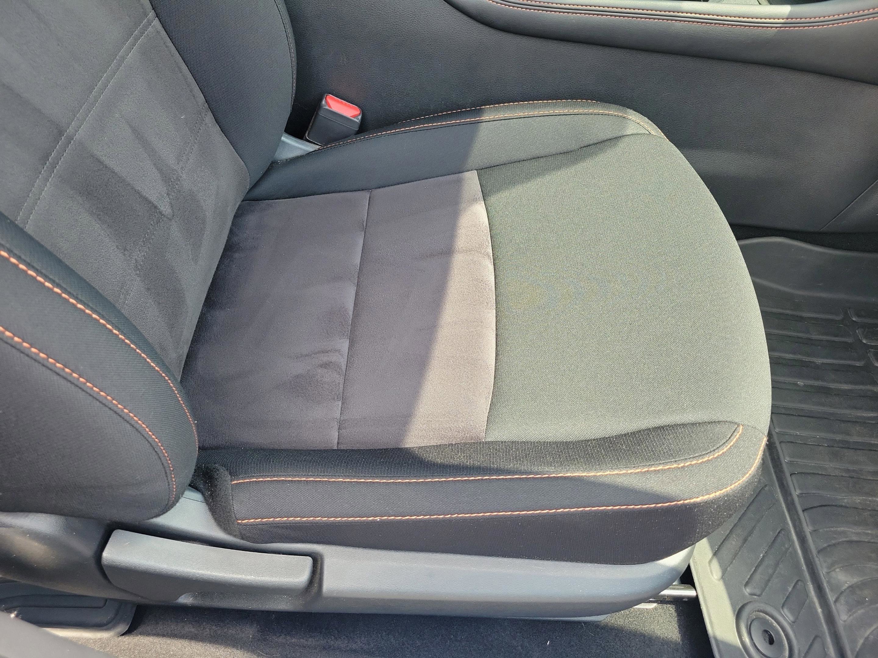Used 2022 Nissan Sentra SR w/ Lighting Package FWD image 19
