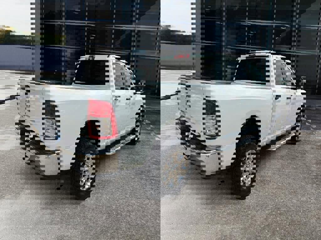 Used 2024 RAM 2500 Big Horn image 7