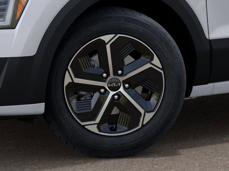 New 2025 Kia Niro LX image 9