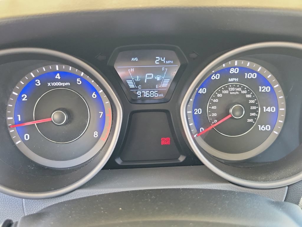 Used 2015 Hyundai Elantra SE w/ Option Group 02 FWD image 25