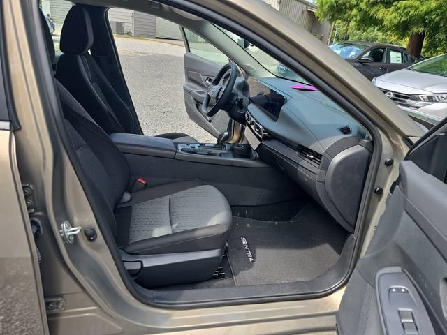 Used 2026 Nissan Sentra SV w/ Floor Mat Package FWD image 29