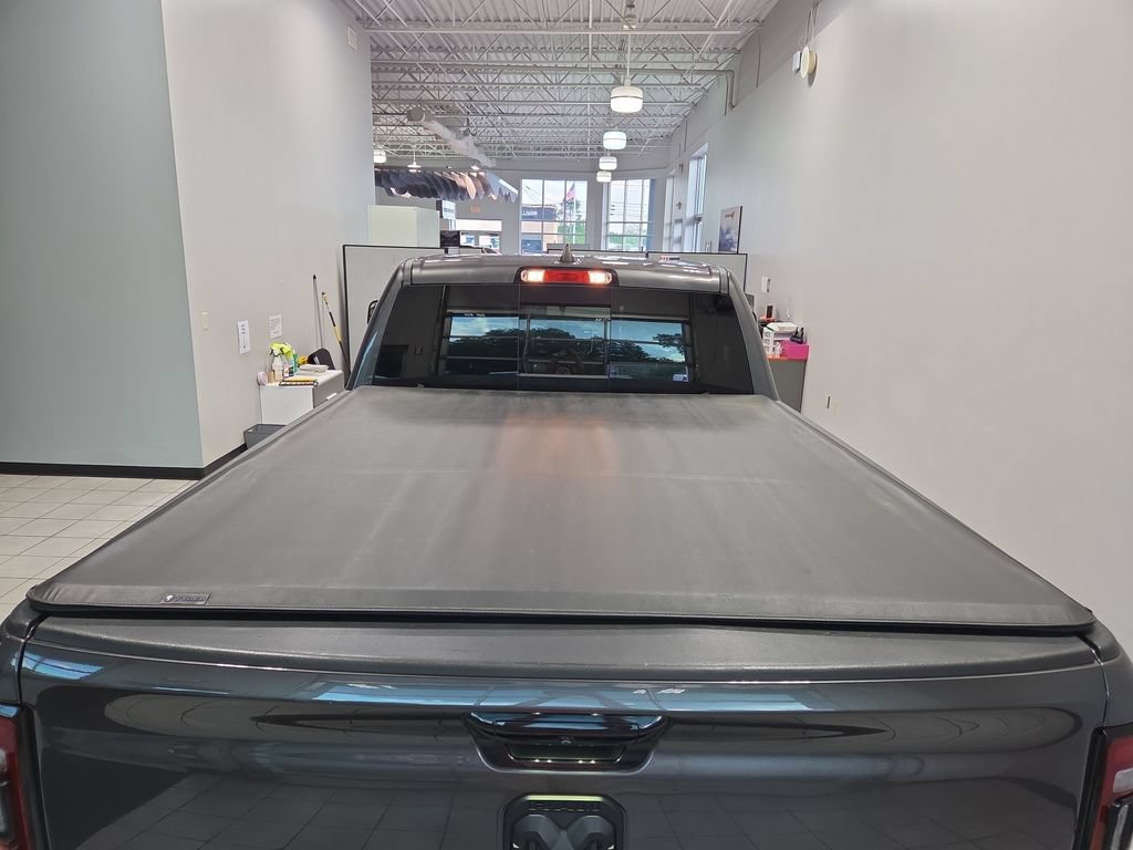 Used 2024 RAM 1500 Laramie AWD/4WD image 13