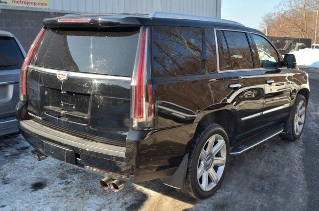 Used 2019 Cadillac Escalade Luxury image 8