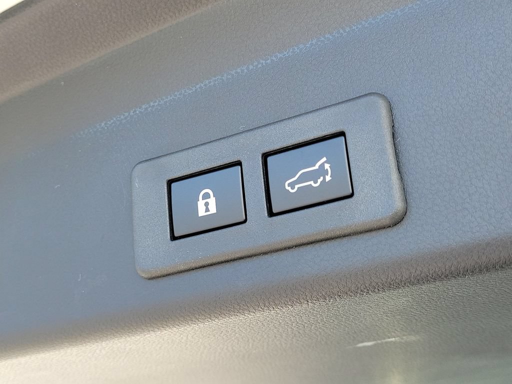 Certified 2026 Subaru Ascent Bronze Edition AWD/4WD image 9