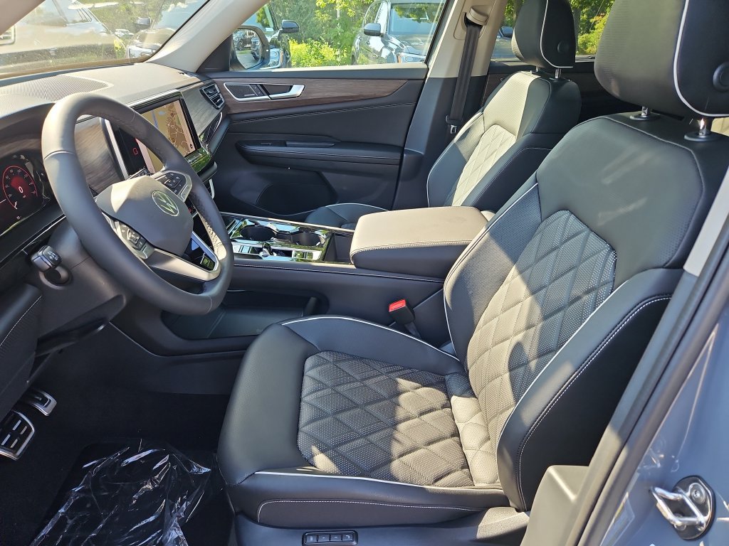 New 2026 Volkswagen Atlas SEL Premium R-Line AWD/4WD image 24