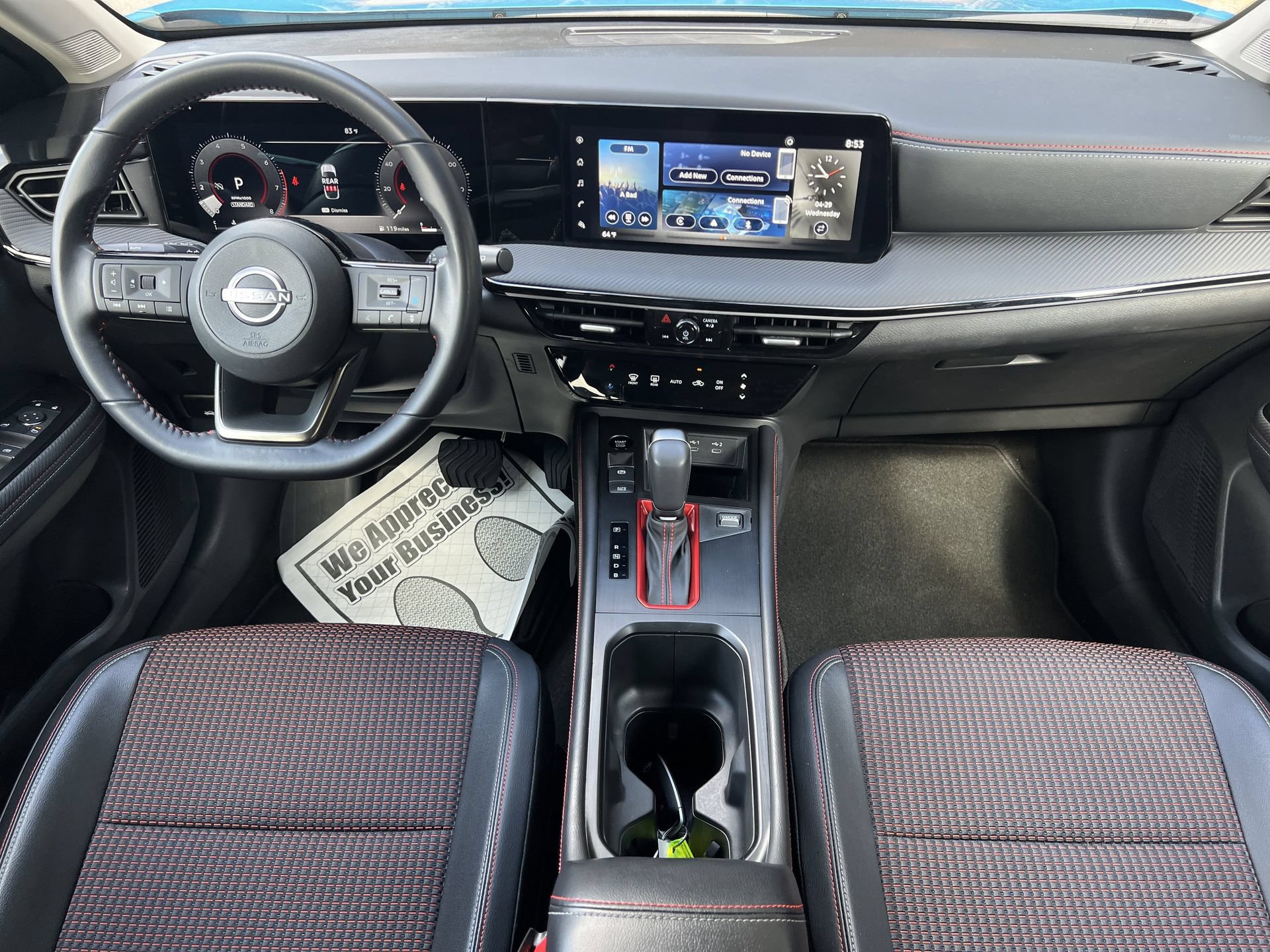Certified 2025 Nissan Kicks SR FWD image 2