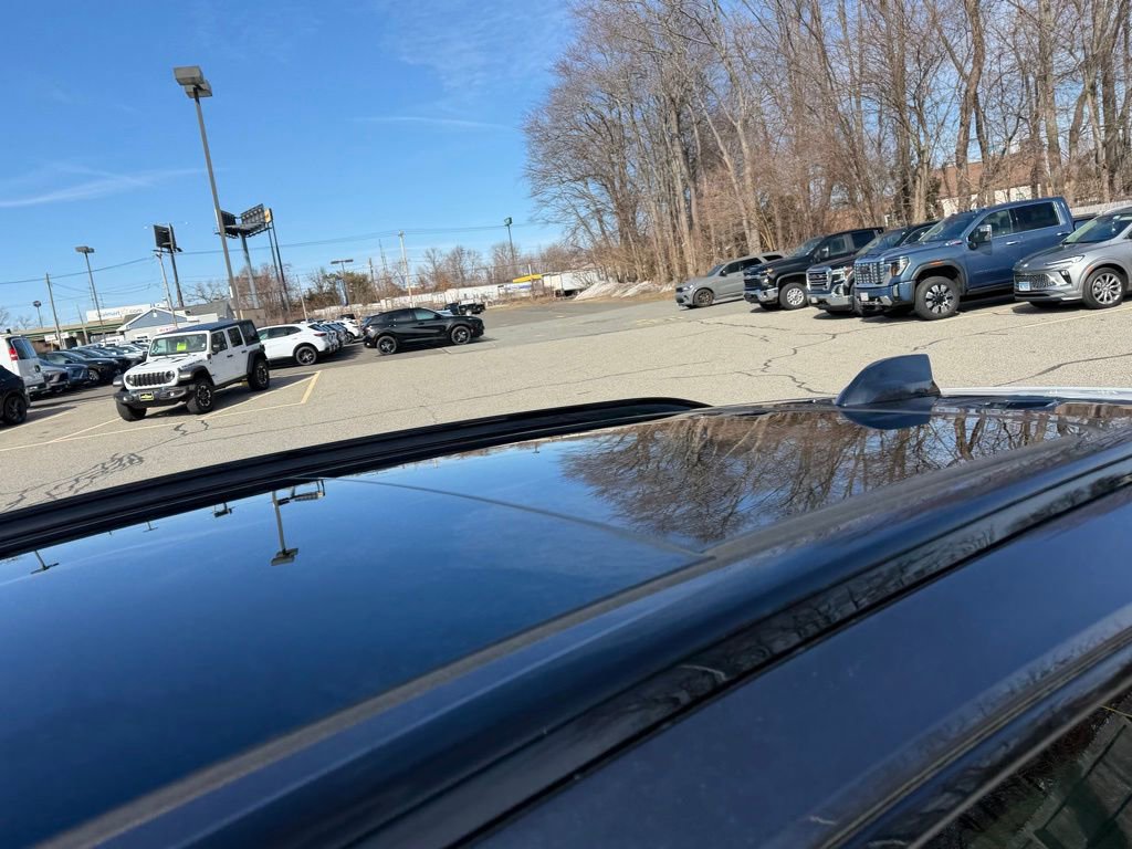 New 2026 Buick Envision Sport Touring image 9