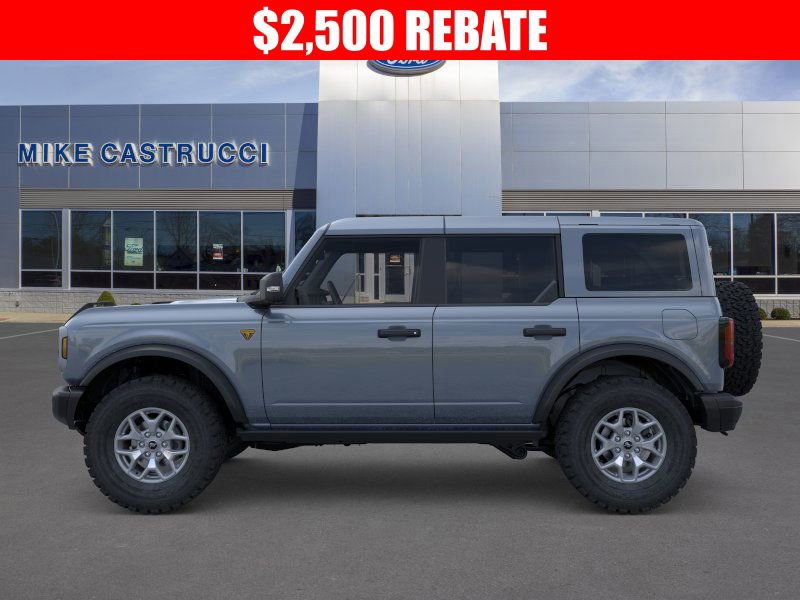 New 2025 Ford Bronco Badlands image 3