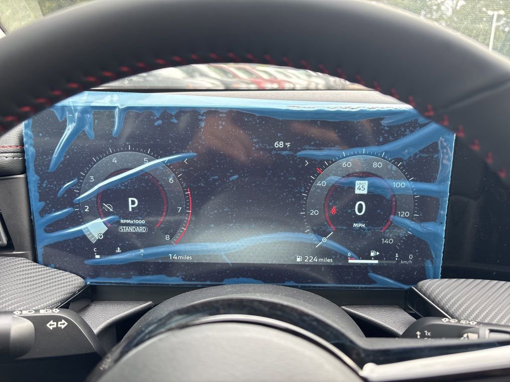 New 2025 Nissan Kicks SR FWD image 10