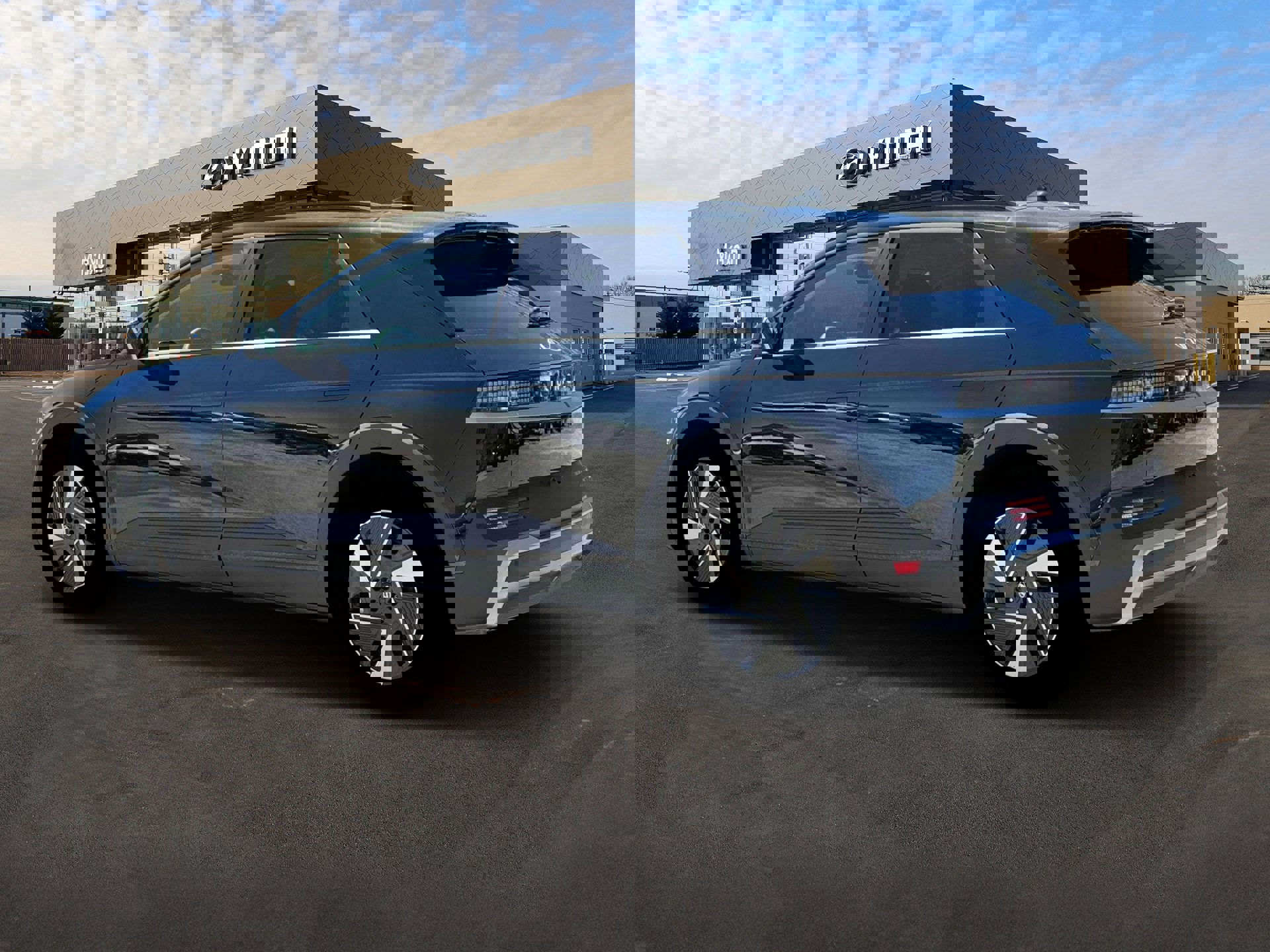 New 2026 Hyundai Ioniq 5 SEL image 4