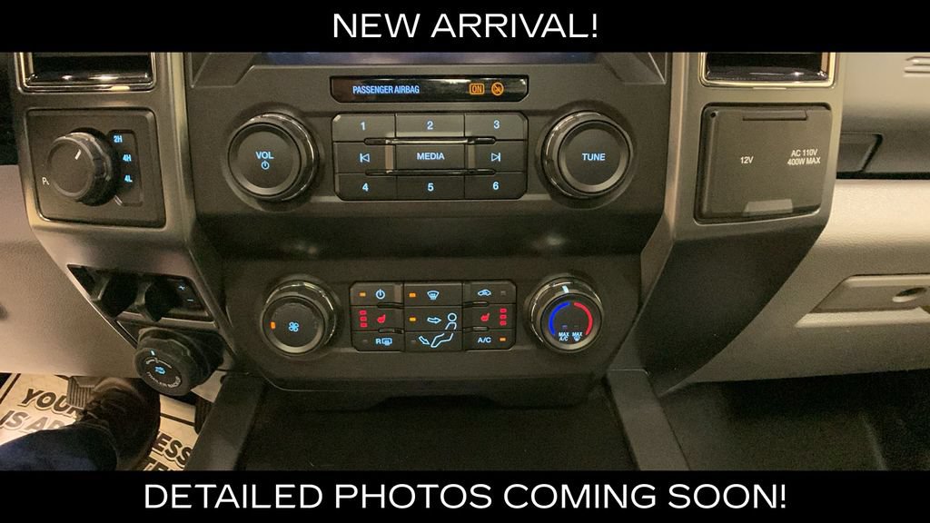 Used 2022 Ford F250 XLT w/ XLT Premium Package AWD/4WD image 38