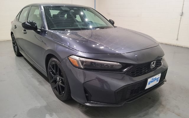 Used 2025 Honda Civic Sport image 2