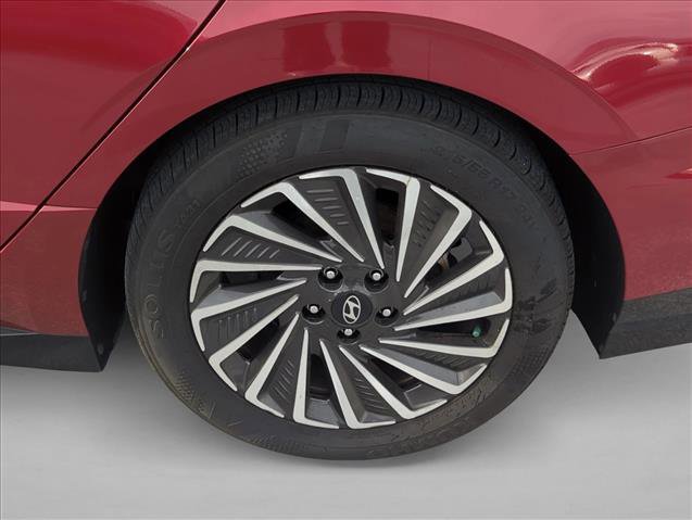 Used 2024 Hyundai Sonata Limited FWD image 6