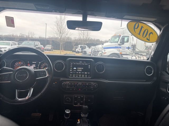 Used 2019 Jeep Wrangler Unlimited Sahara w/ Dual Top Group image 16