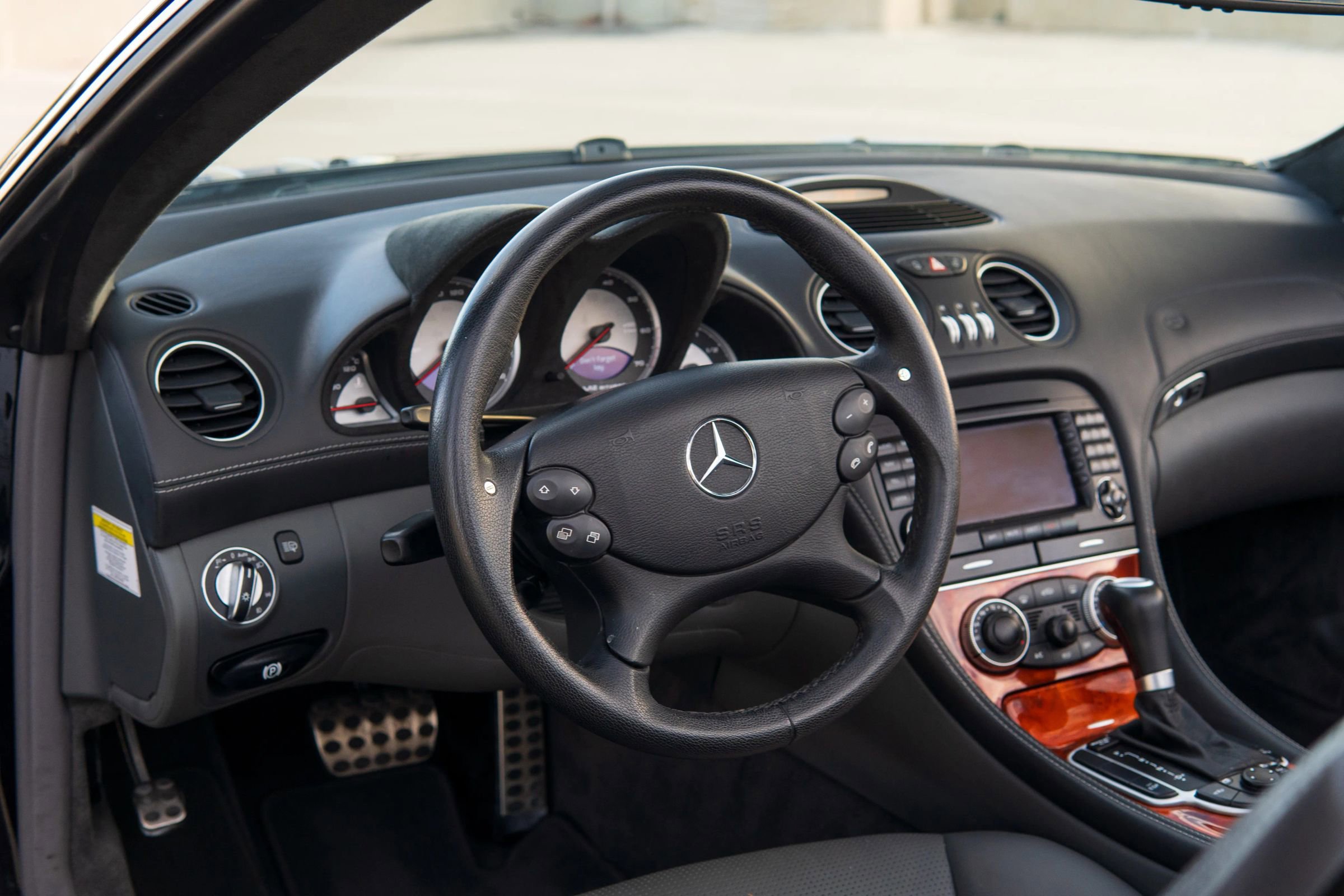Used 2006 Mercedes-Benz SL 65 AMG image 4