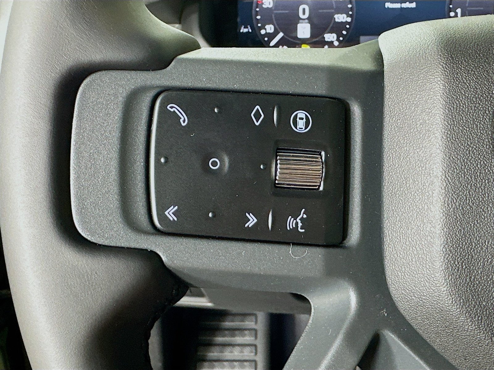 New 2026 Land Rover Defender 110 X-Dynamic SE AWD/4WD image 19