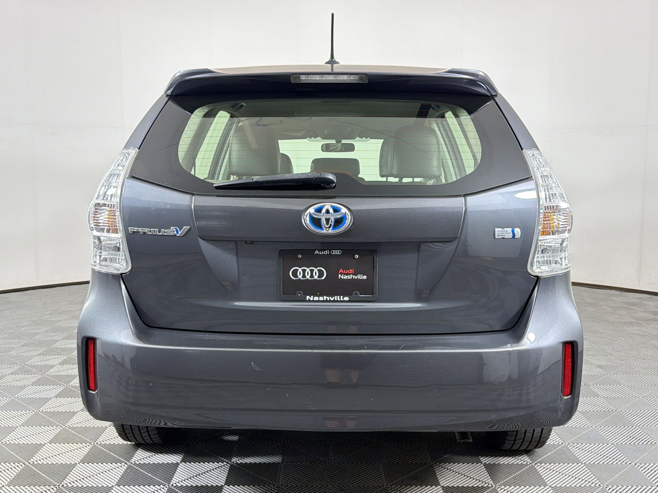 Used 2012 Toyota Prius V Three FWD image 10