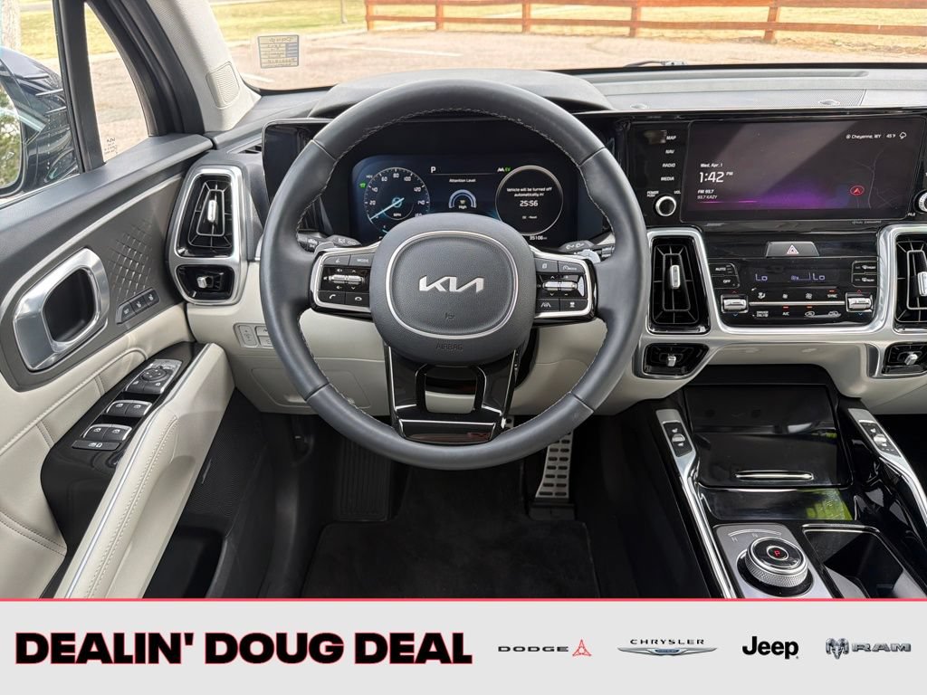 Used 2023 Kia Sorento SX Prestige AWD/4WD image 19