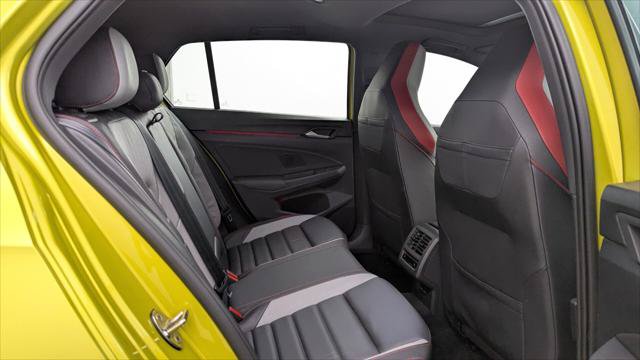 Used 2022 Volkswagen GTI Autobahn FWD image 17