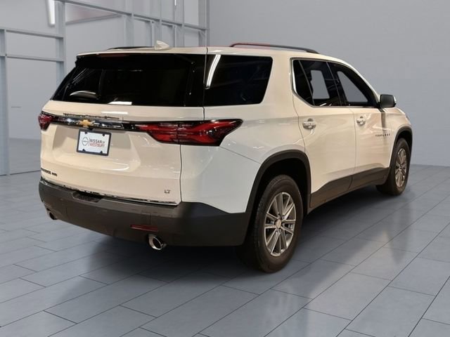 Used 2023 Chevrolet Traverse LT AWD/4WD image 2