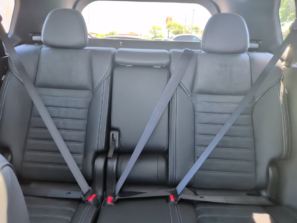 New 2026 Mitsubishi Outlander AWD image 24