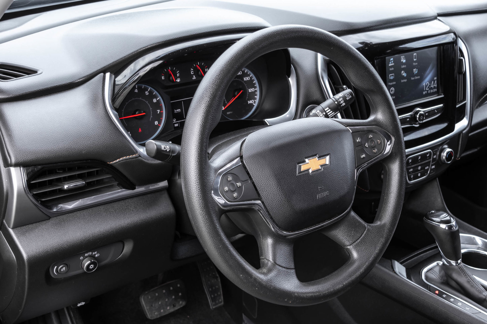 Used 2019 Chevrolet Traverse LS FWD image 33