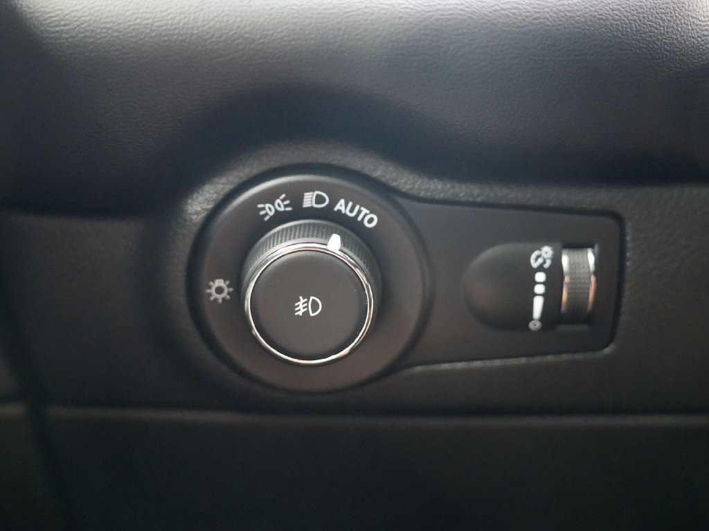 Used 2022 Dodge Durango SRT w/ Black Package AWD/4WD image 21