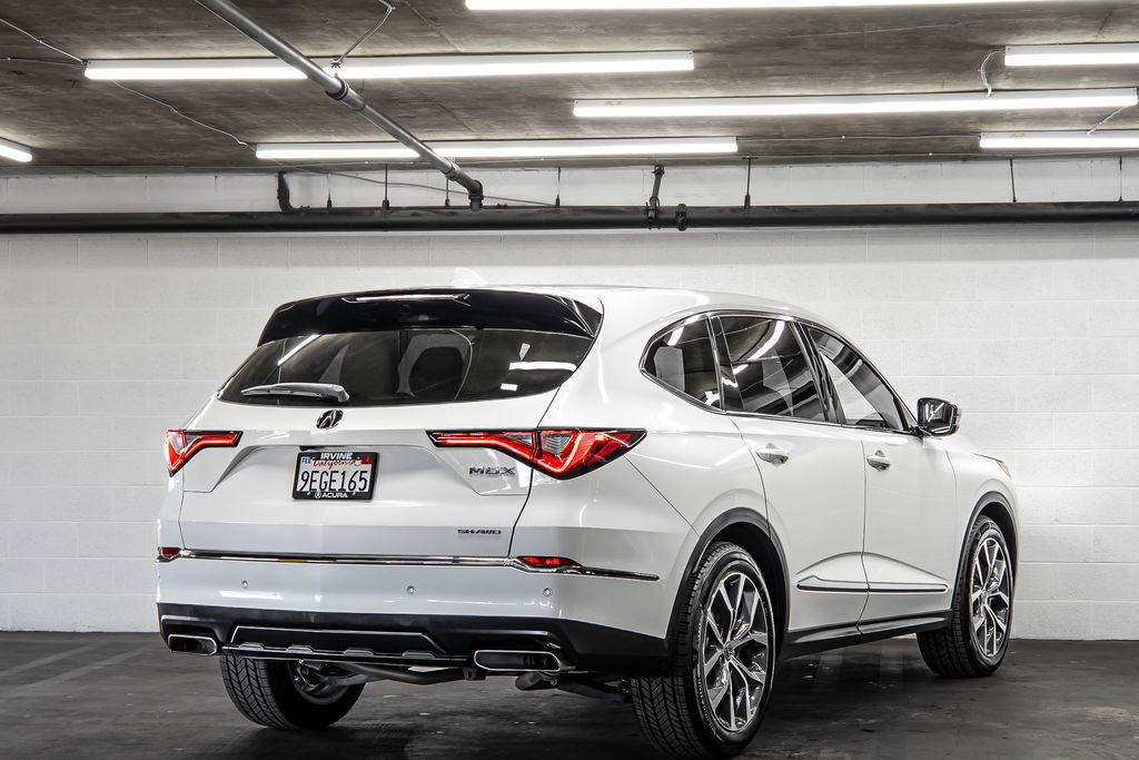 Certified 2023 Acura MDX SH-AWD w/ Technology Package image 5
