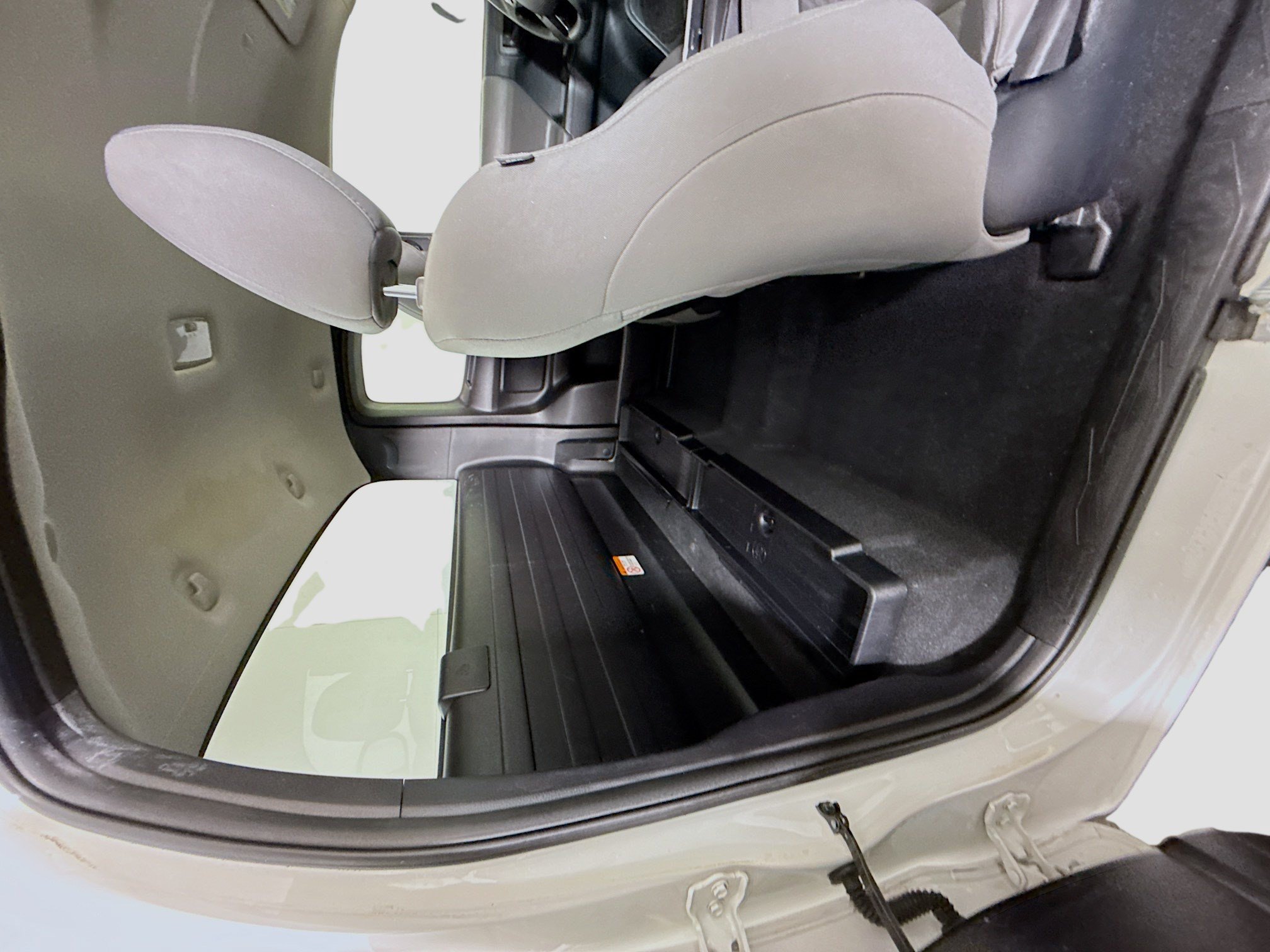 Used 2020 Toyota Tacoma SR RWD image 26