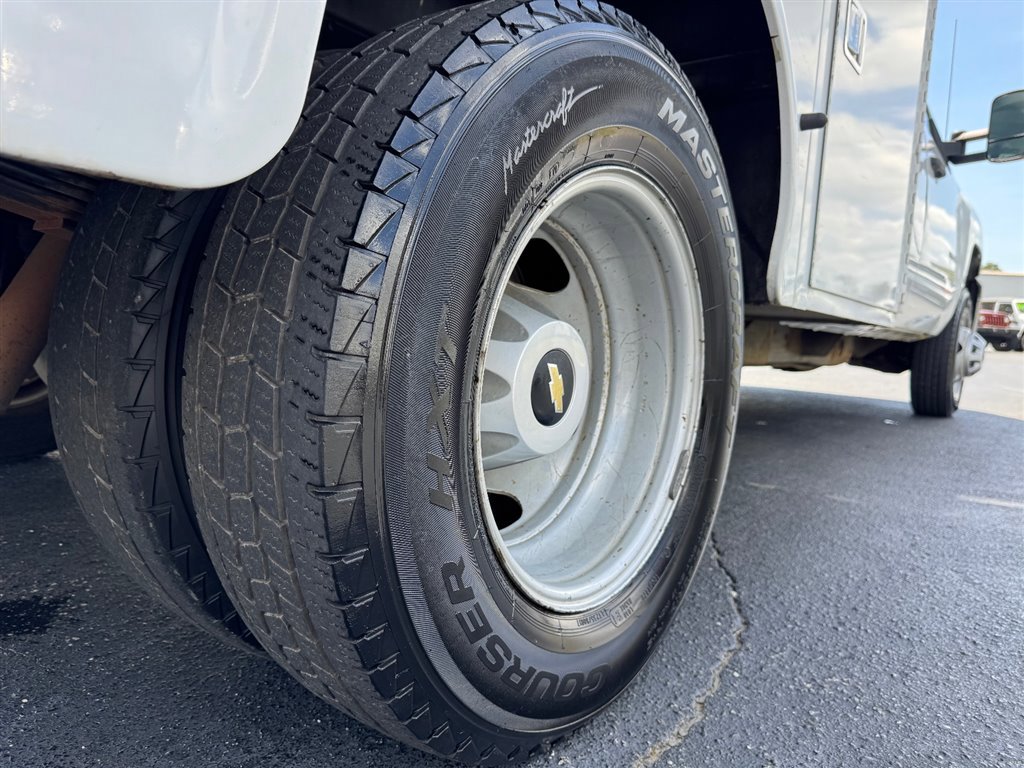 Used 2014 Chevrolet Silverado 3500 W/T image 12