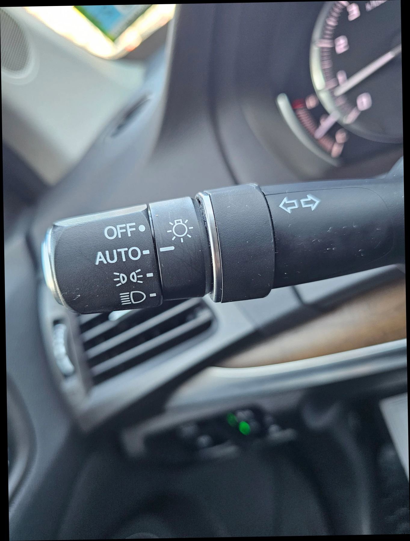 Used 2020 Acura MDX SH-AWD w/ Technology Package image 18