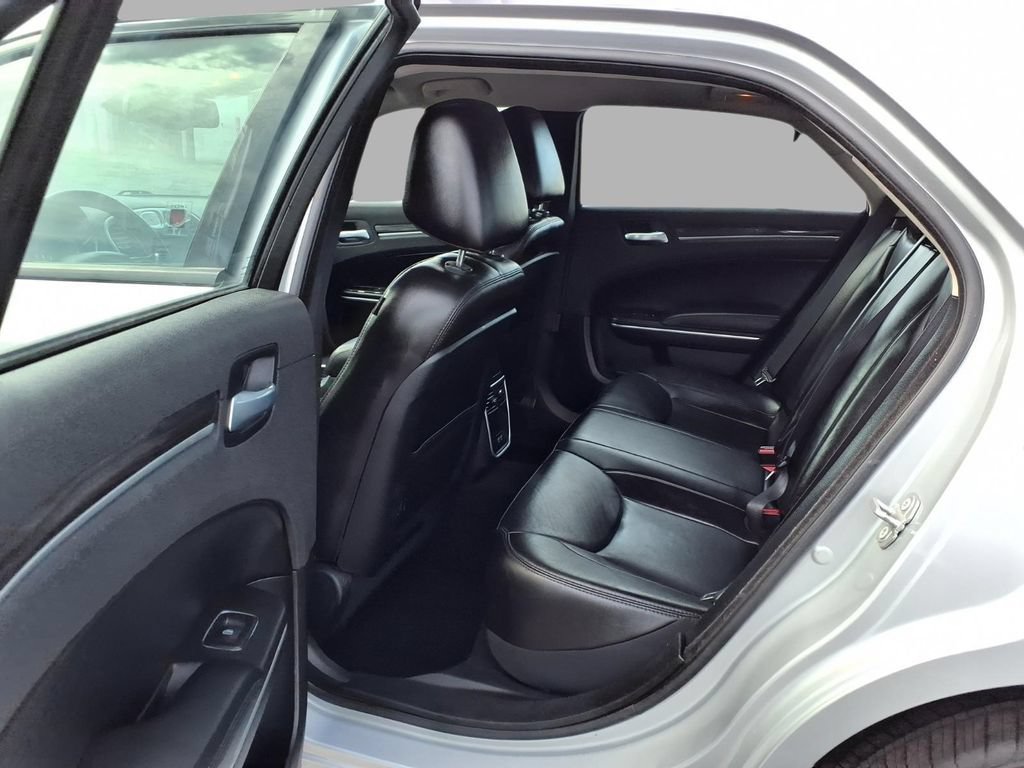 Used 2021 Chrysler 300 Touring L RWD image 26