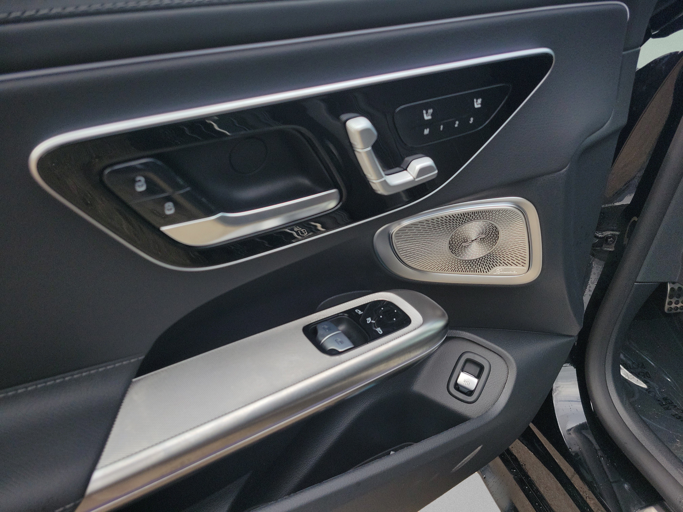 New 2027 Mercedes-Benz CLE 450 4MATIC Coupe image 8