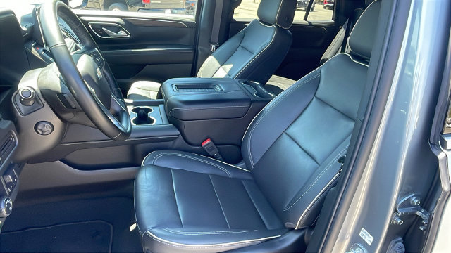 Used 2023 Chevrolet Tahoe Premier w/ Max Trailering Package AWD/4WD image 11