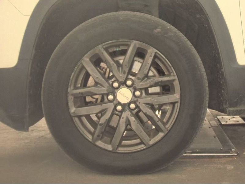 Used 2019 GMC Acadia SLT FWD image 14