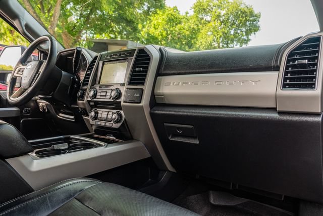 Used 2018 Ford F350 Lariat w/ Lariat Ultimate Package AWD/4WD image 47