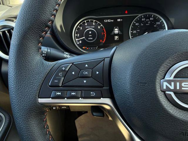New 2025 Nissan Versa SR w/ Trunk Package image 22