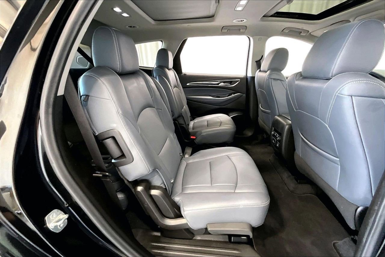 Used 2021 Buick Enclave Essence w/ Sound and Sites Package image 20