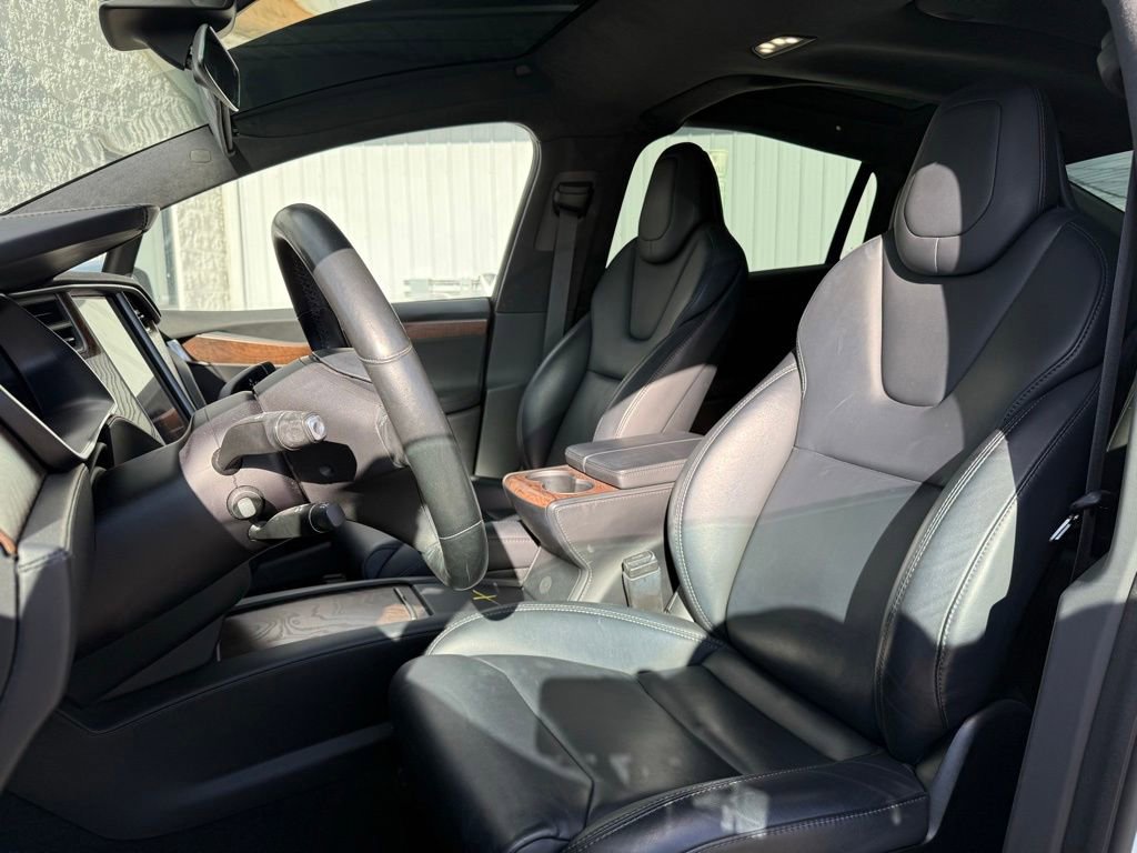 Used 2019 Tesla Model X Performance image 6
