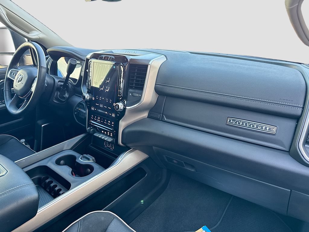 Used 2024 RAM 3500 Laramie AWD/4WD image 35