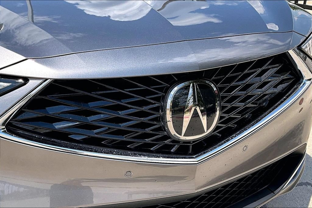 Certified 2026 Acura MDX w/ Technology Package FWD image 33